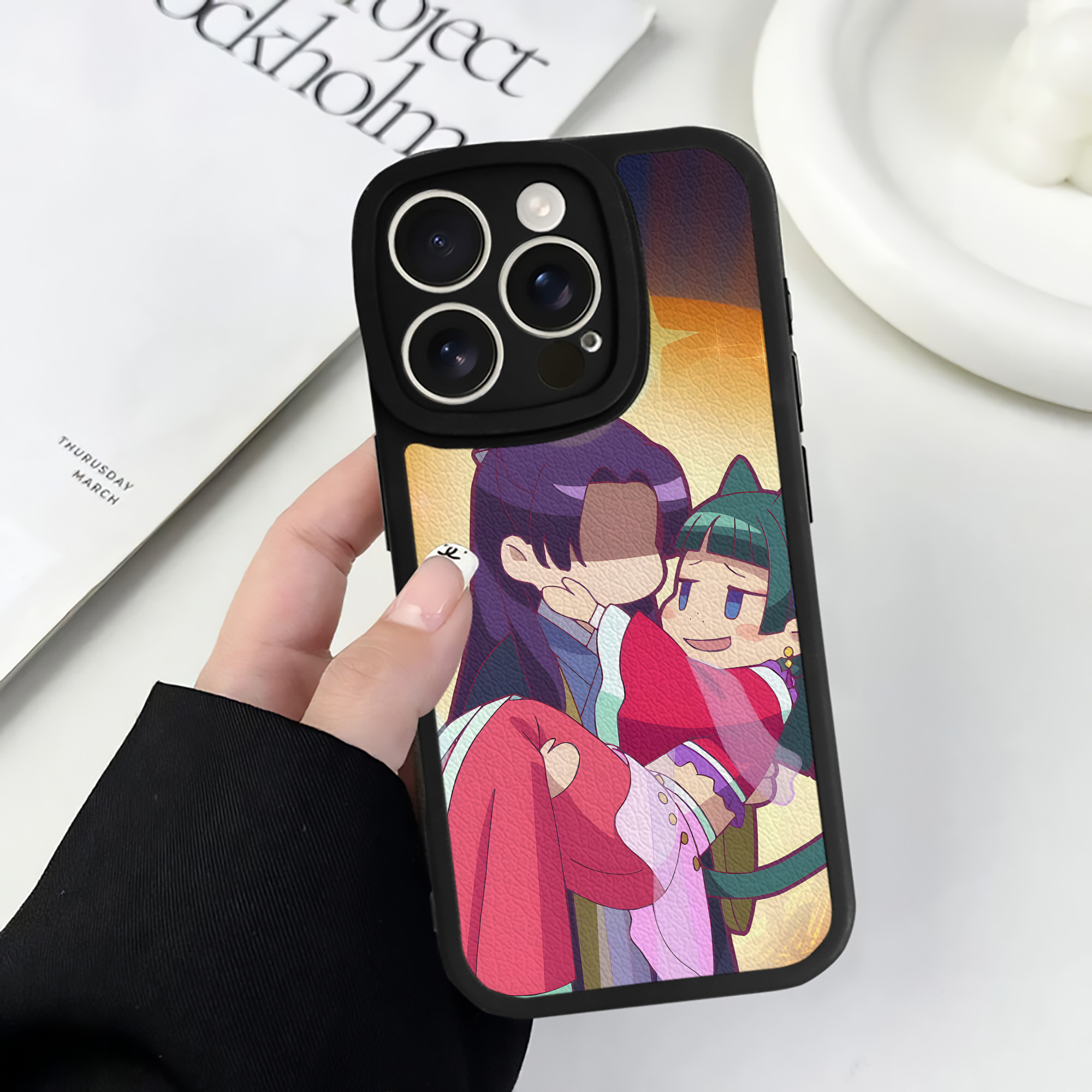 薬屋のひとりごと The Apothecary Diaries 【iPhone 16シリーズ対応】シリコンスマホケース（レザー調） 材質：シリコン